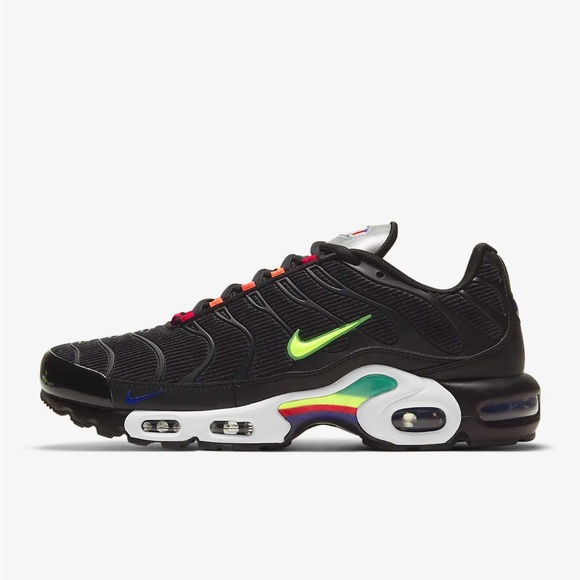 Nike Shoes - •Nike Air Max Plus EOI• New in Box Sneakers